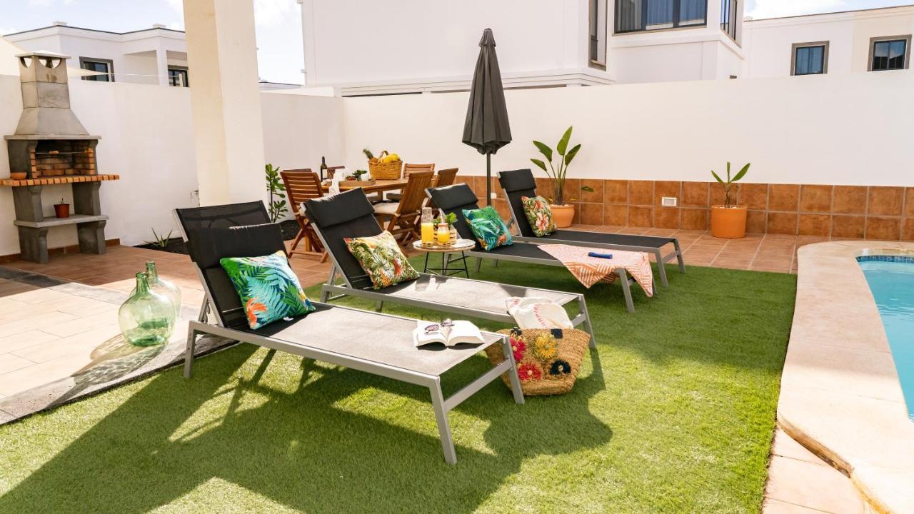 Villa Vulcano Playa Blanca  Exteriör bild